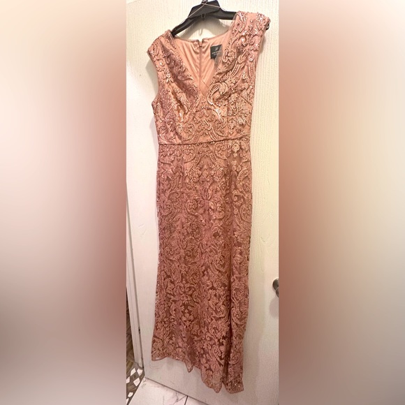 Adrianna Papell V-Neck Rise Gold Sequin Gown - Picture 1 of 8